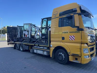 Usługi Transportowe AUTO-MARK – Transport Maszyn Budowlanych | Koparek | Wózków Widłowych Pruszków